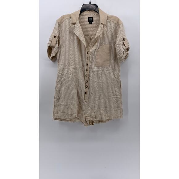 BDG Women’s Beige Seersucker Striped Button-Up Short Sleeve Relaxed Romper SZ M - Picture 1 of 10
